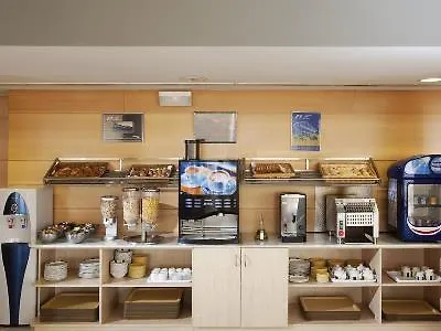 Holiday Inn Express Barcelona - Montmelo By Ihg Granollers
